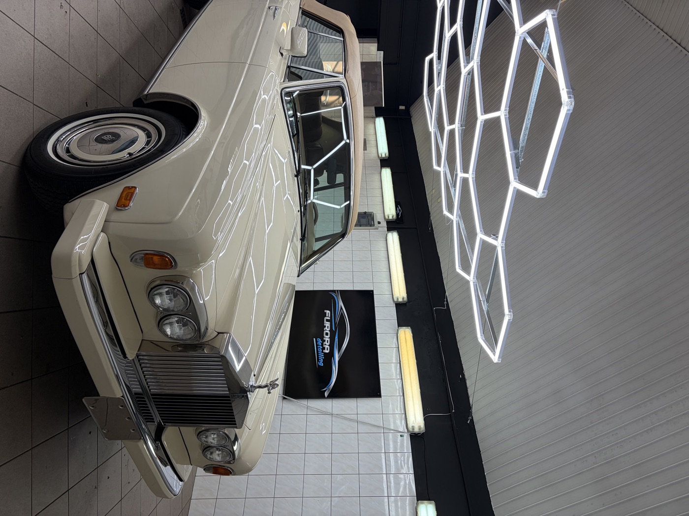 Rolls-Royce Corniche III
